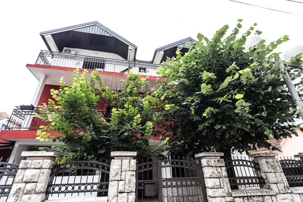 Apartments Erakovic Nikšić المظهر الخارجي الصورة