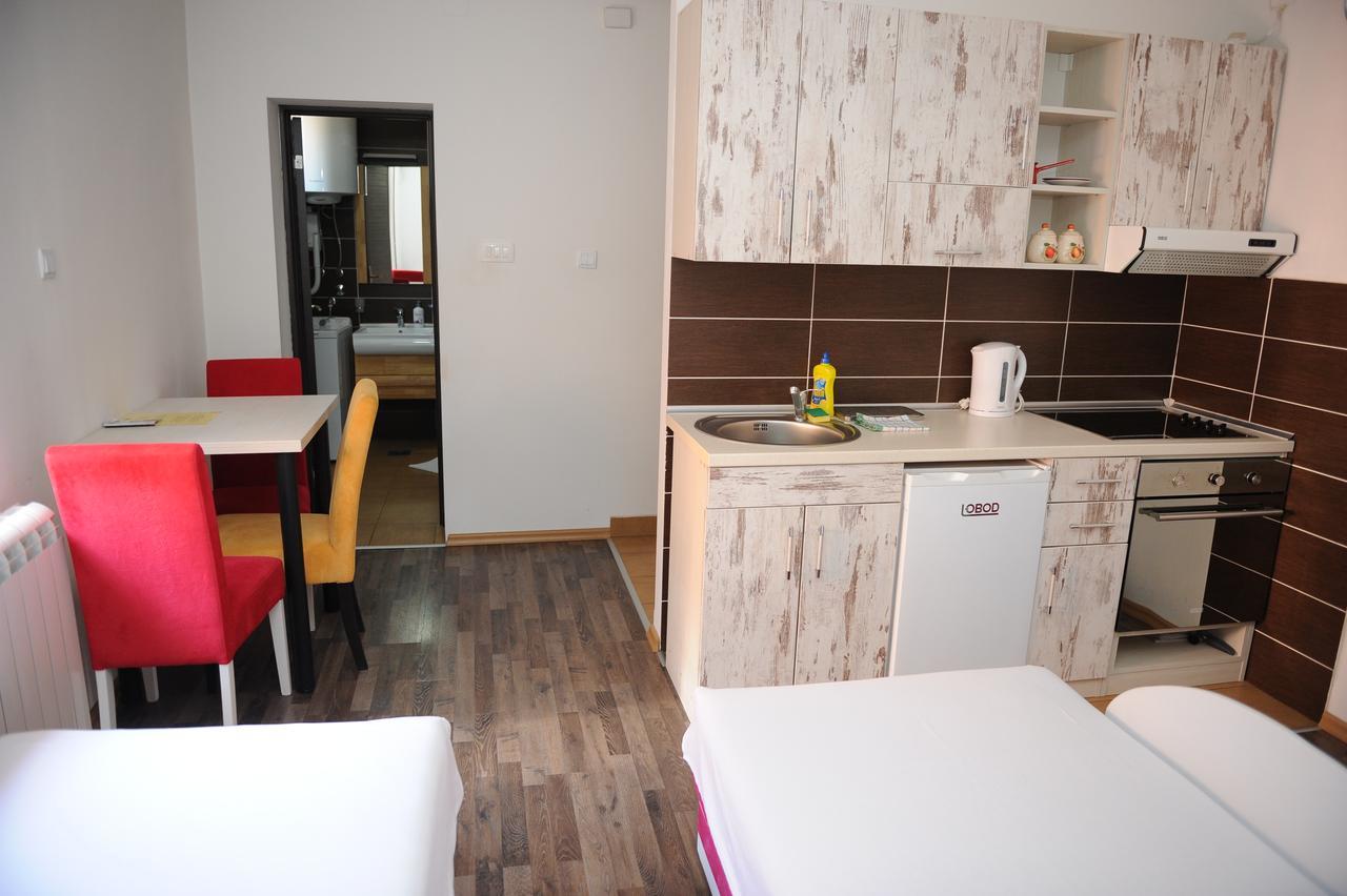 Apartments Erakovic Nikšić المظهر الخارجي الصورة